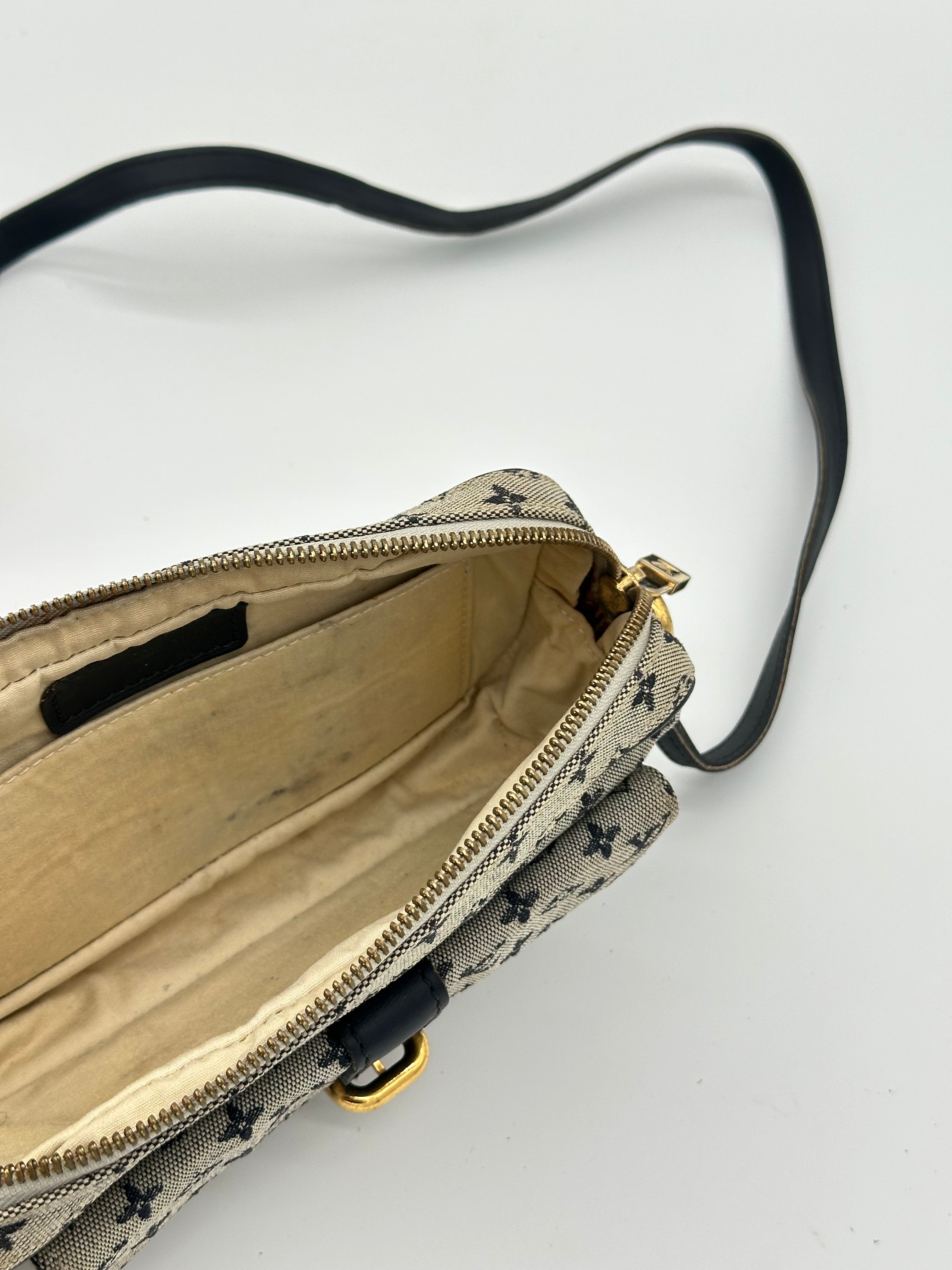 Louis Vuitton Mini Juliet MM