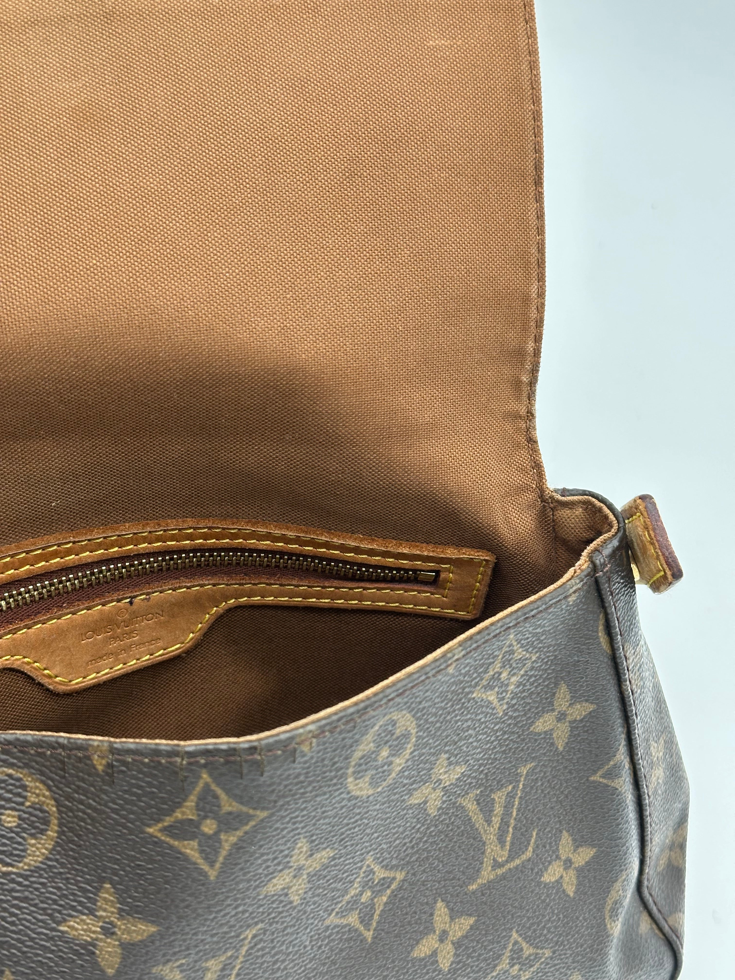 Louis Vuitton Mini Looping