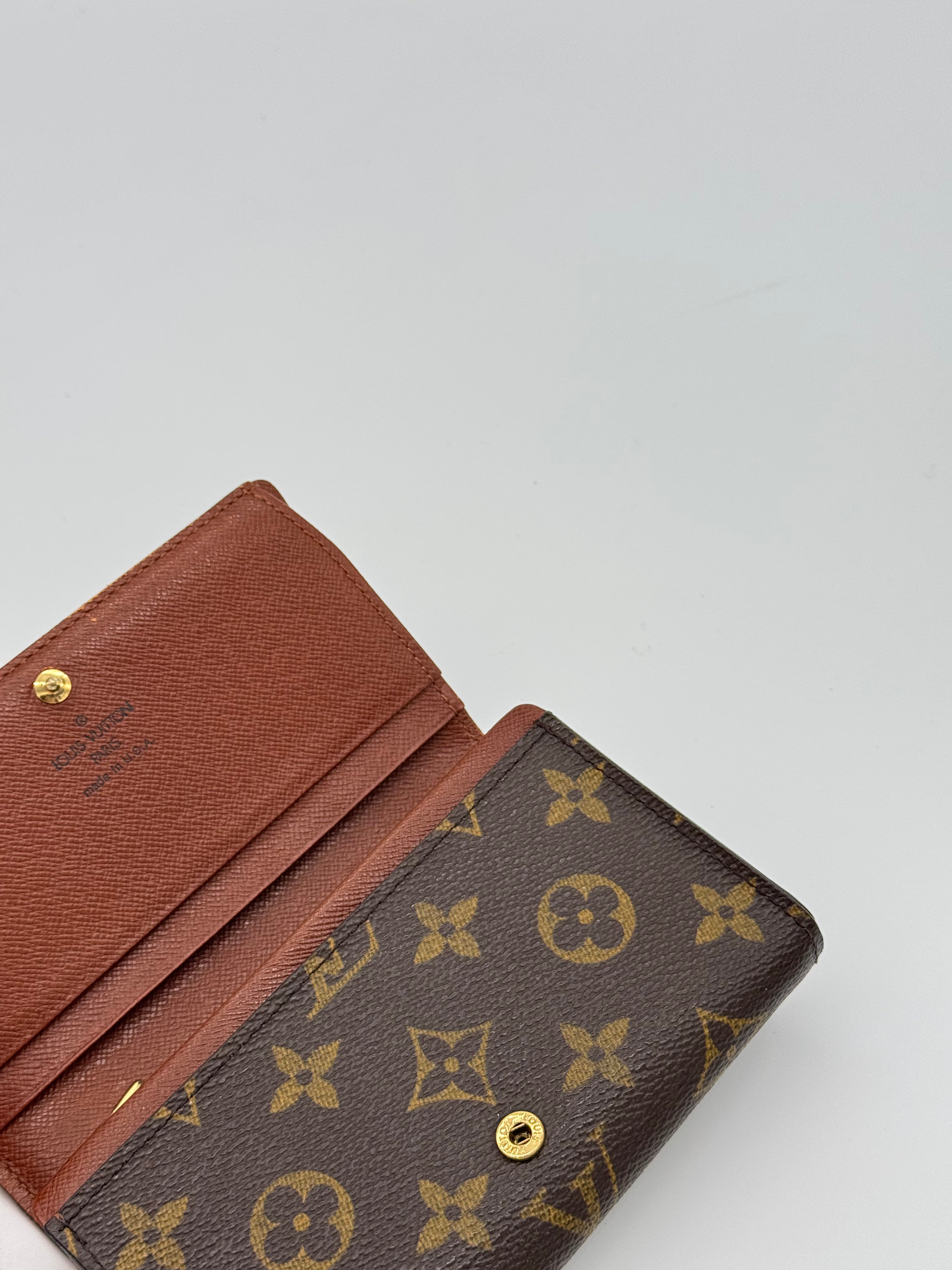 Louis Vuitton Trésor Wallet