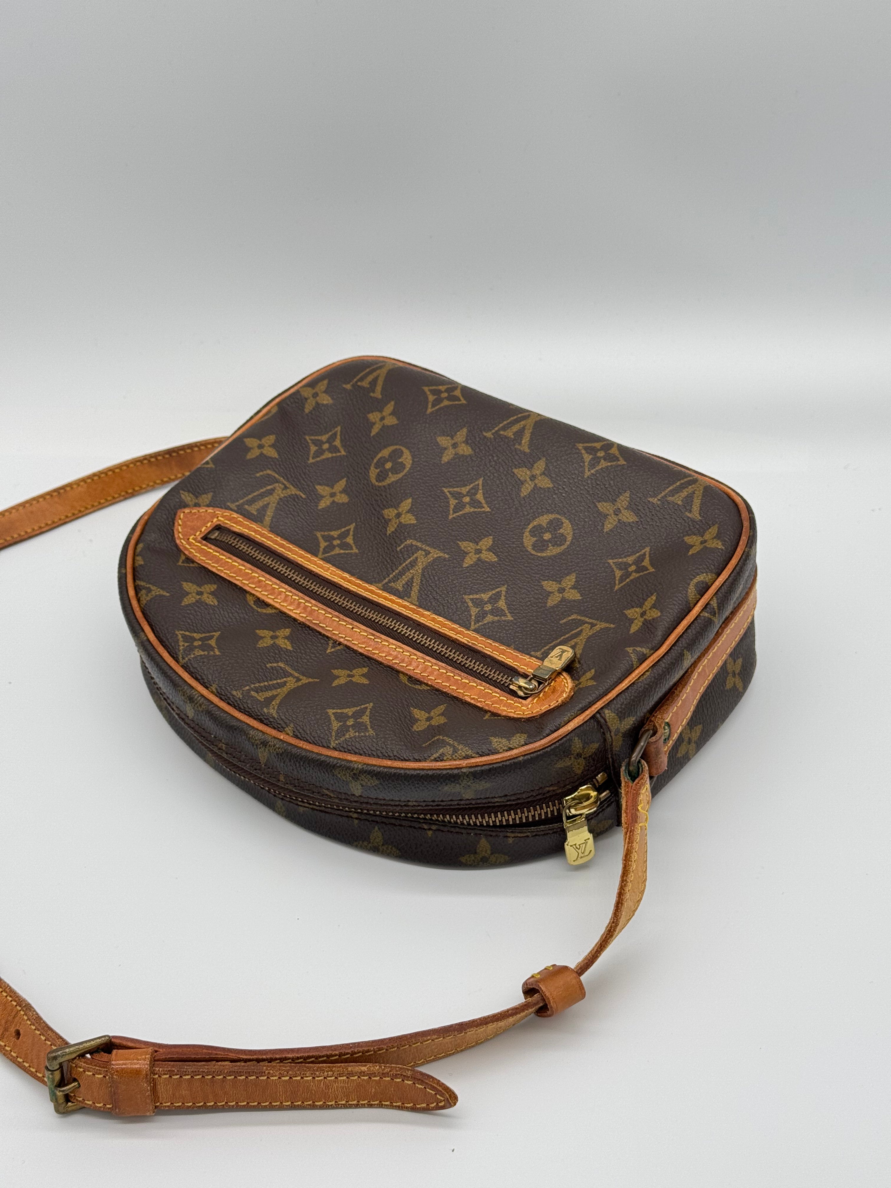 Louis Vuitton Senlis