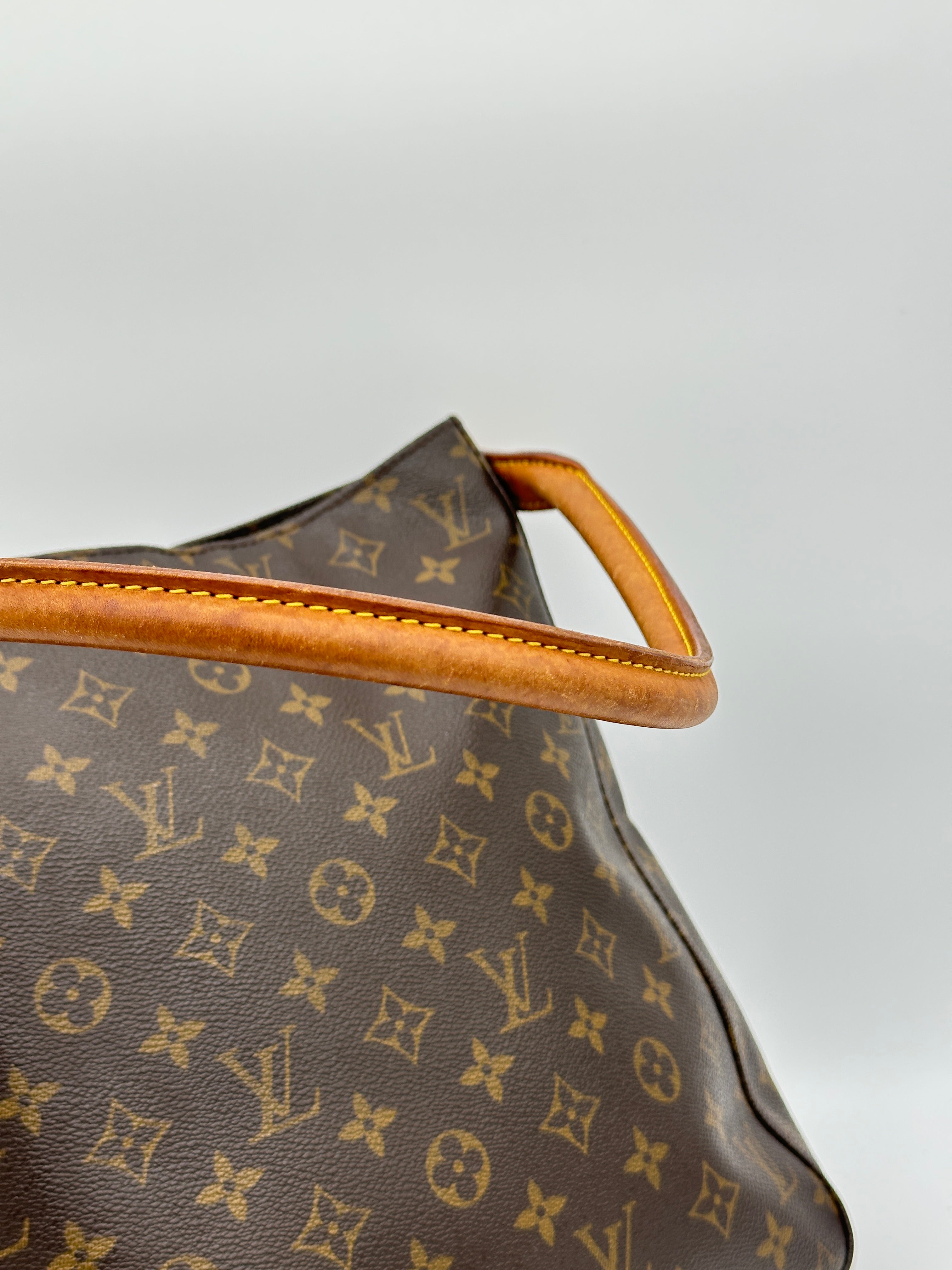 Louis Vuitton Looping GM