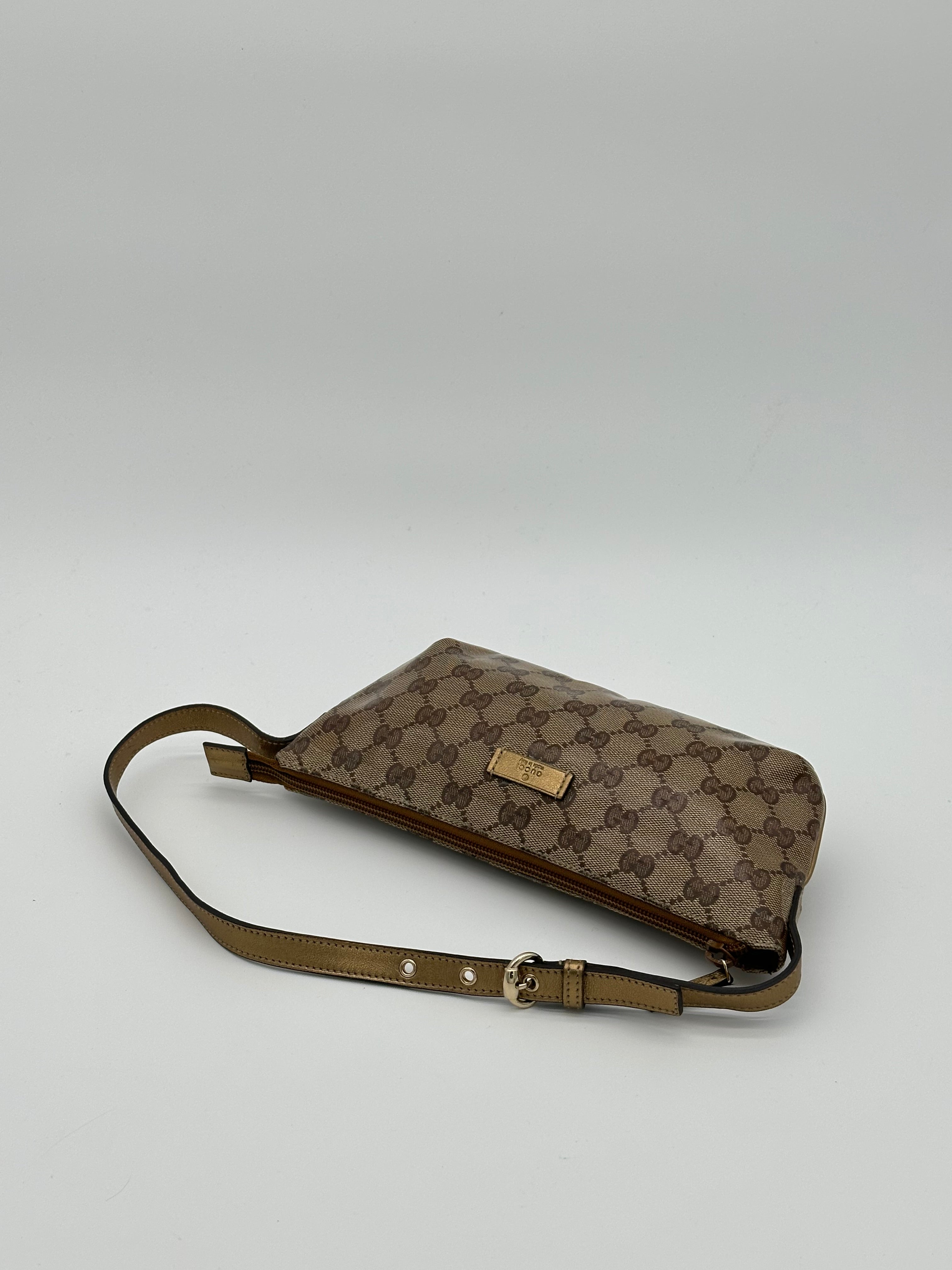 Gucci GG Crystal Pochette