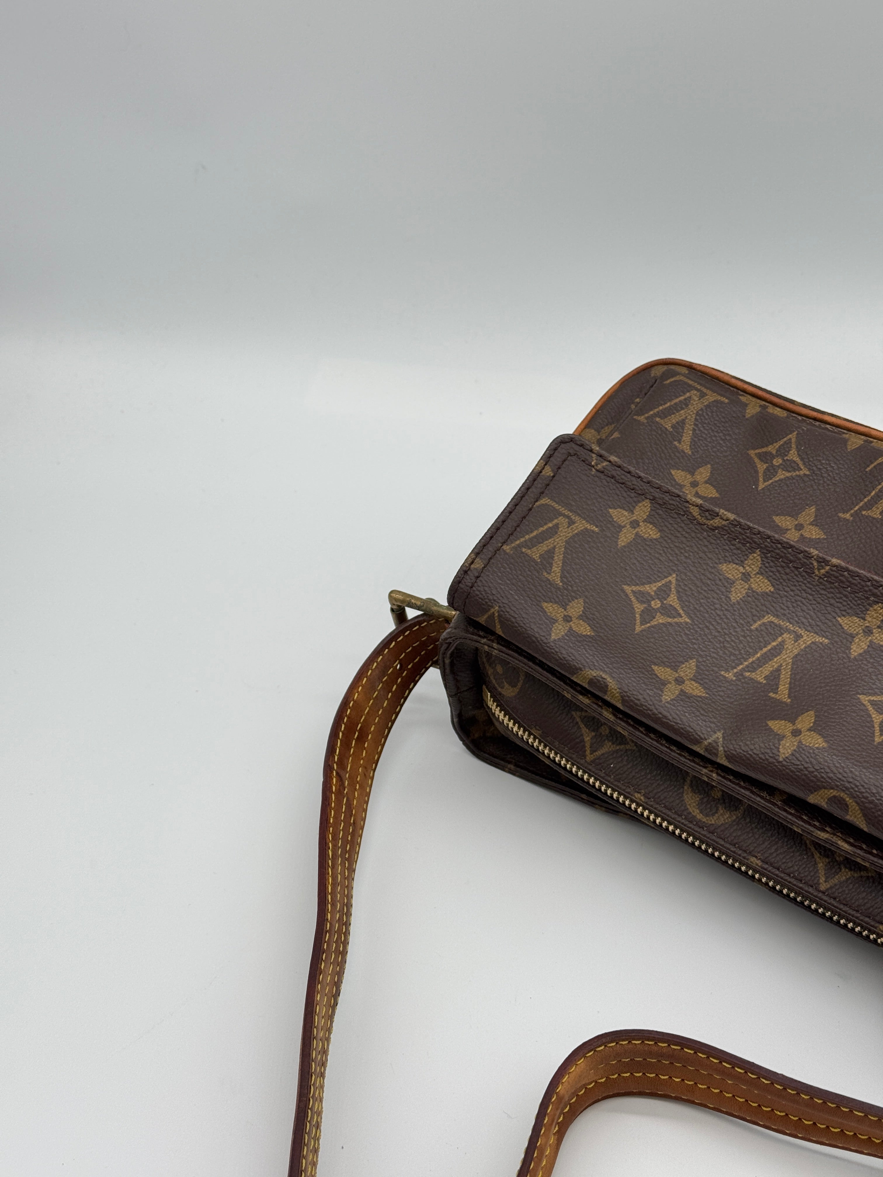 Louis Vuitton Viva Cité MM