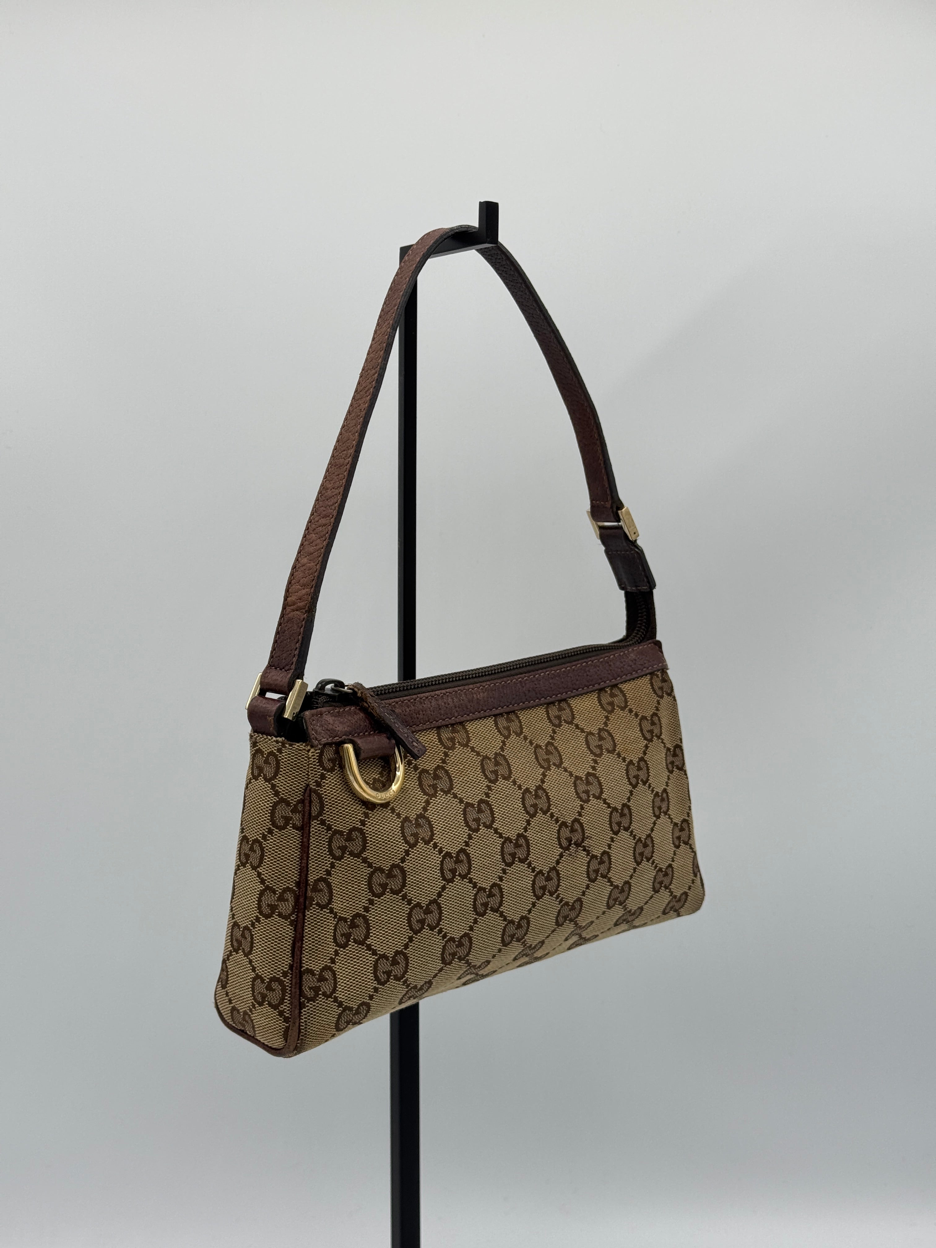 Gucci D-Ring Pochette