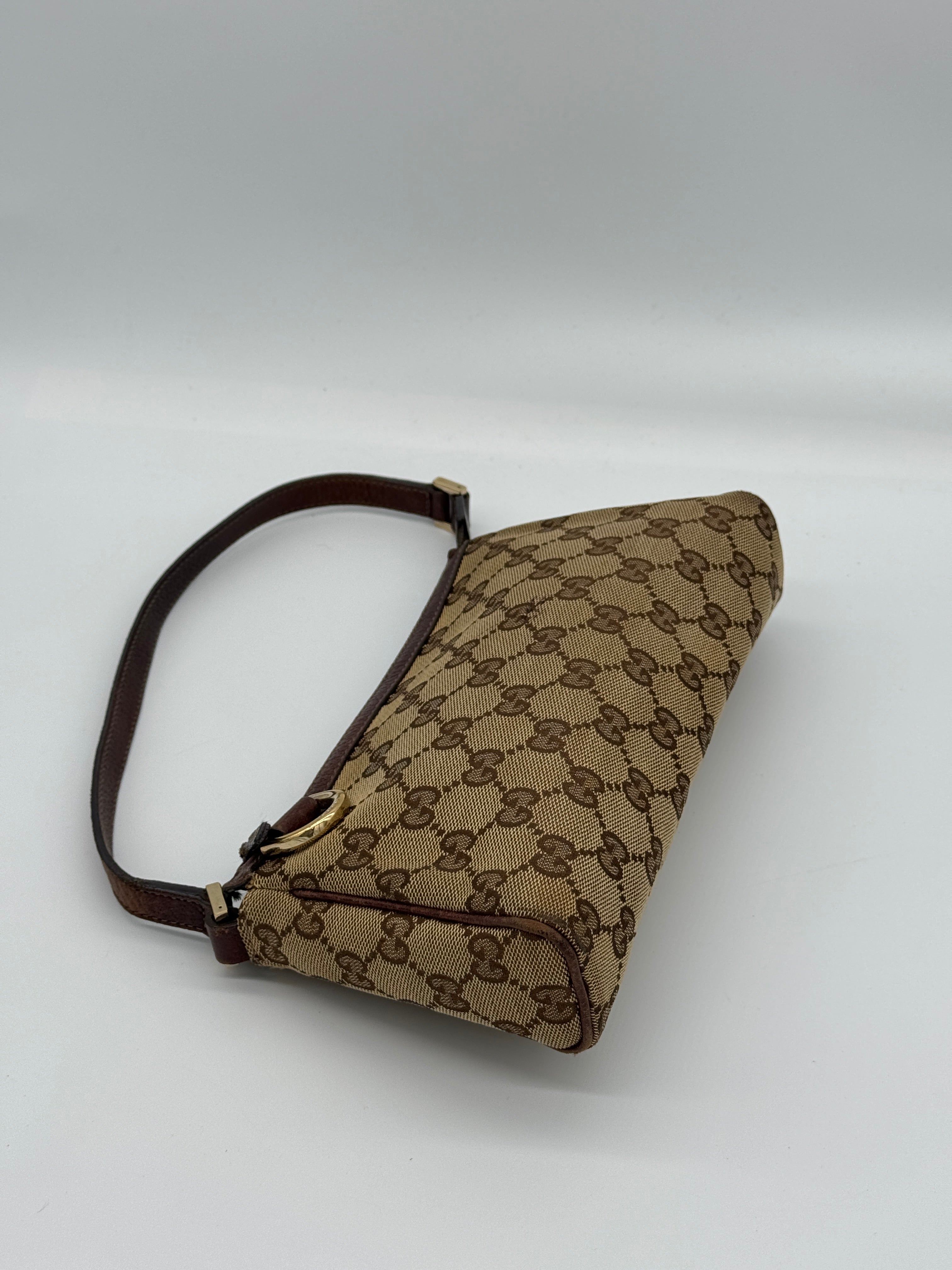 Gucci D-Ring Pochette