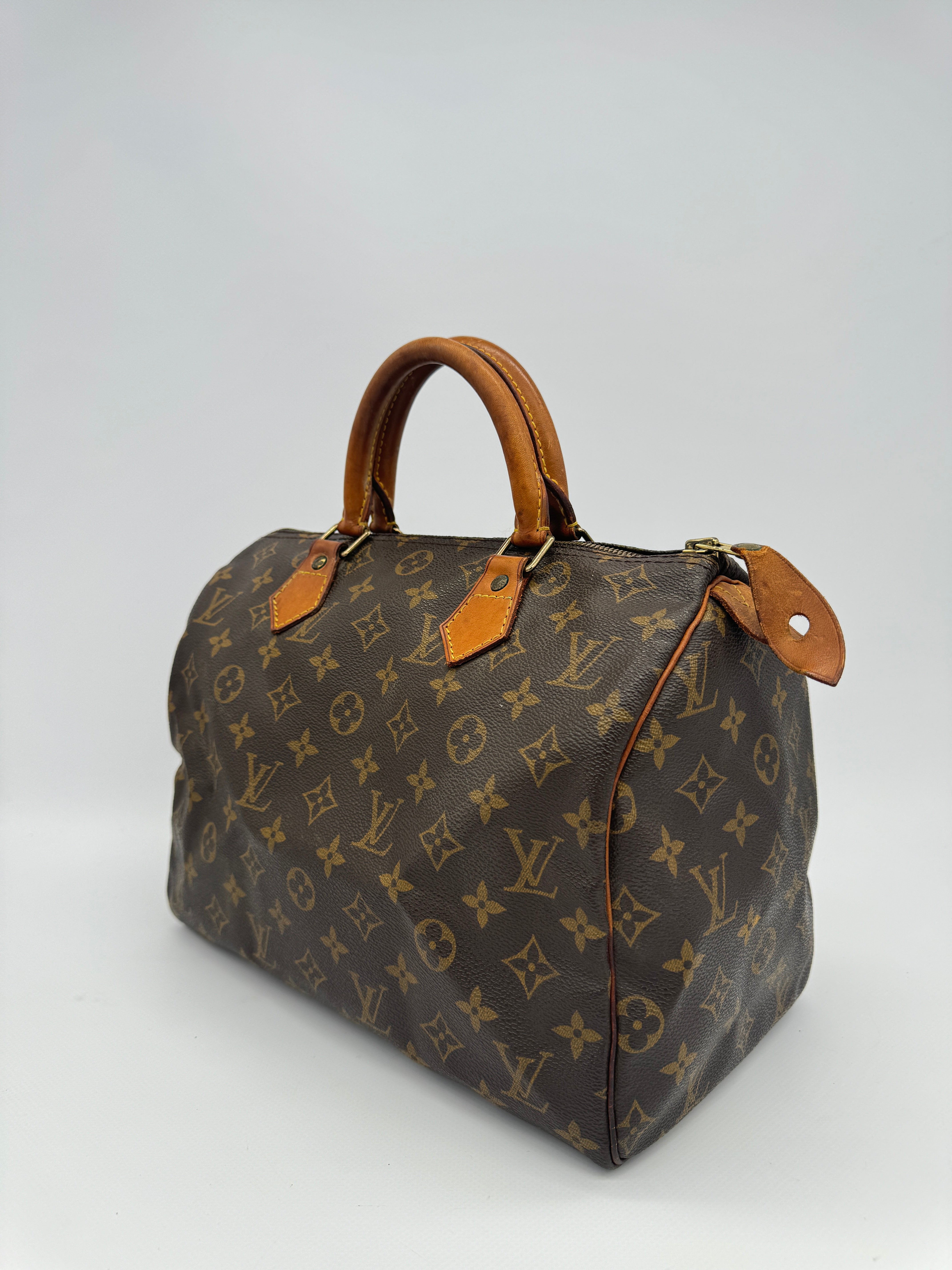 Louis Vuitton Speedy 30