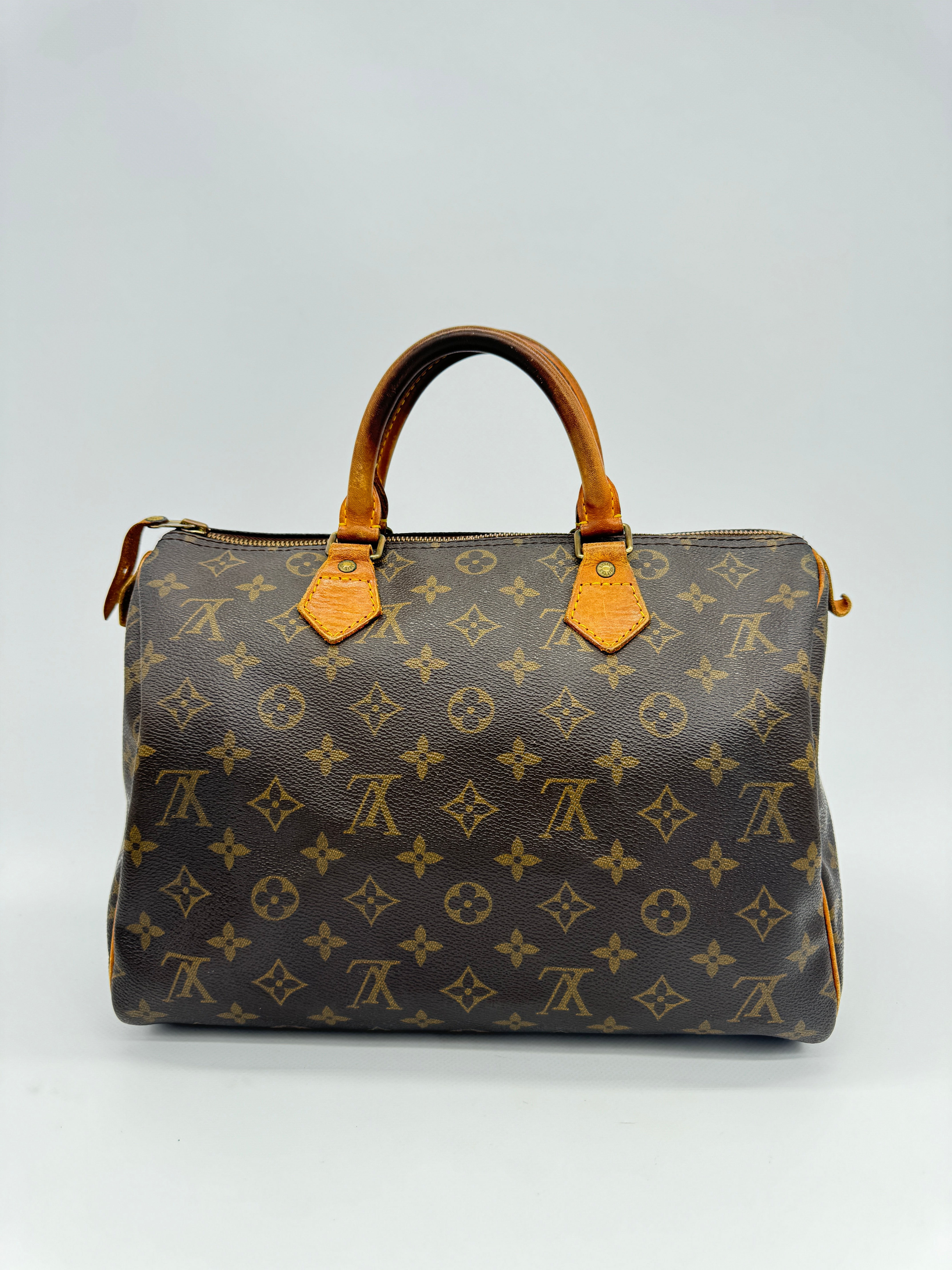 Louis Vuitton Speedy 30