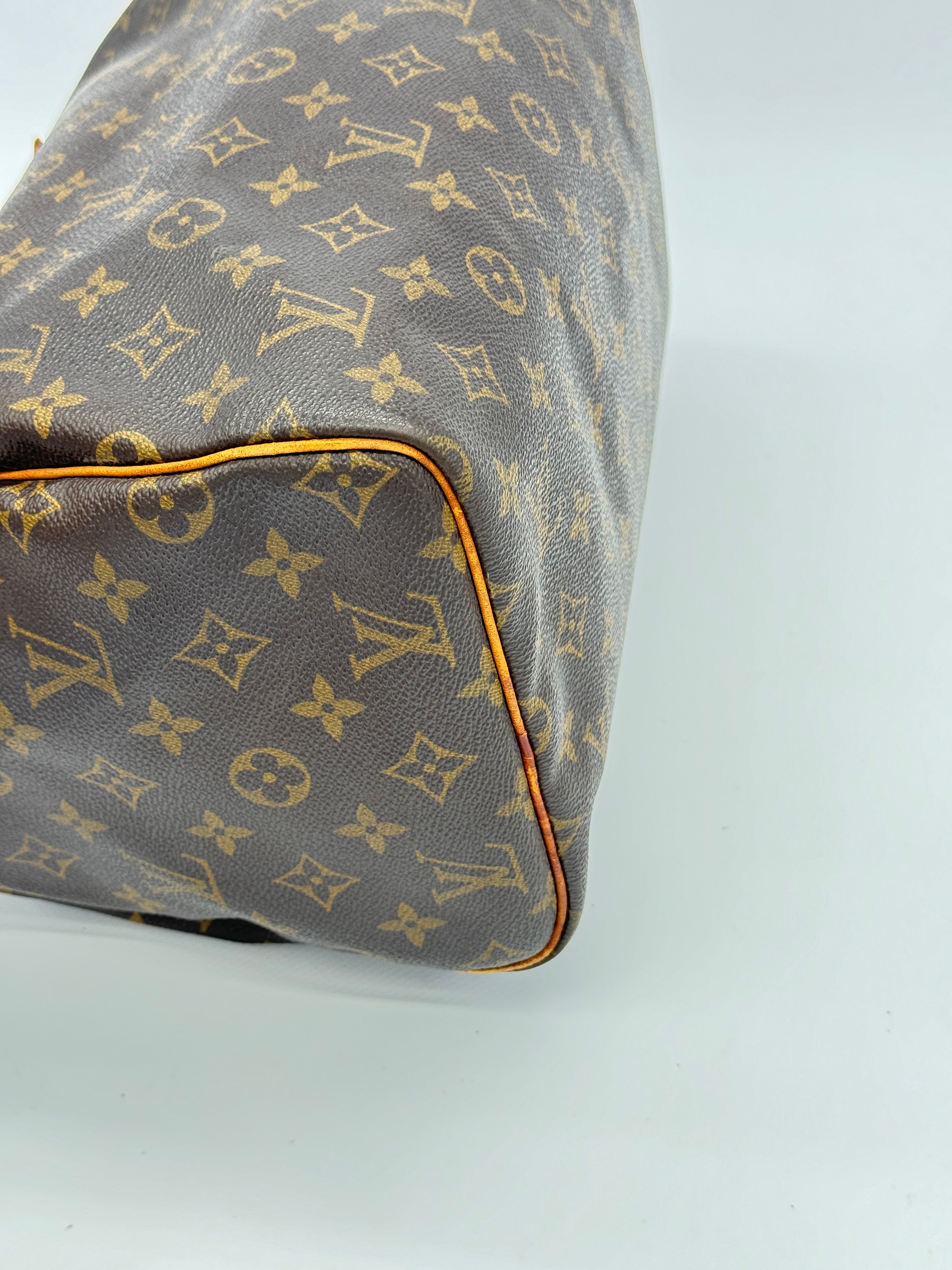 Louis Vuitton Speedy 30