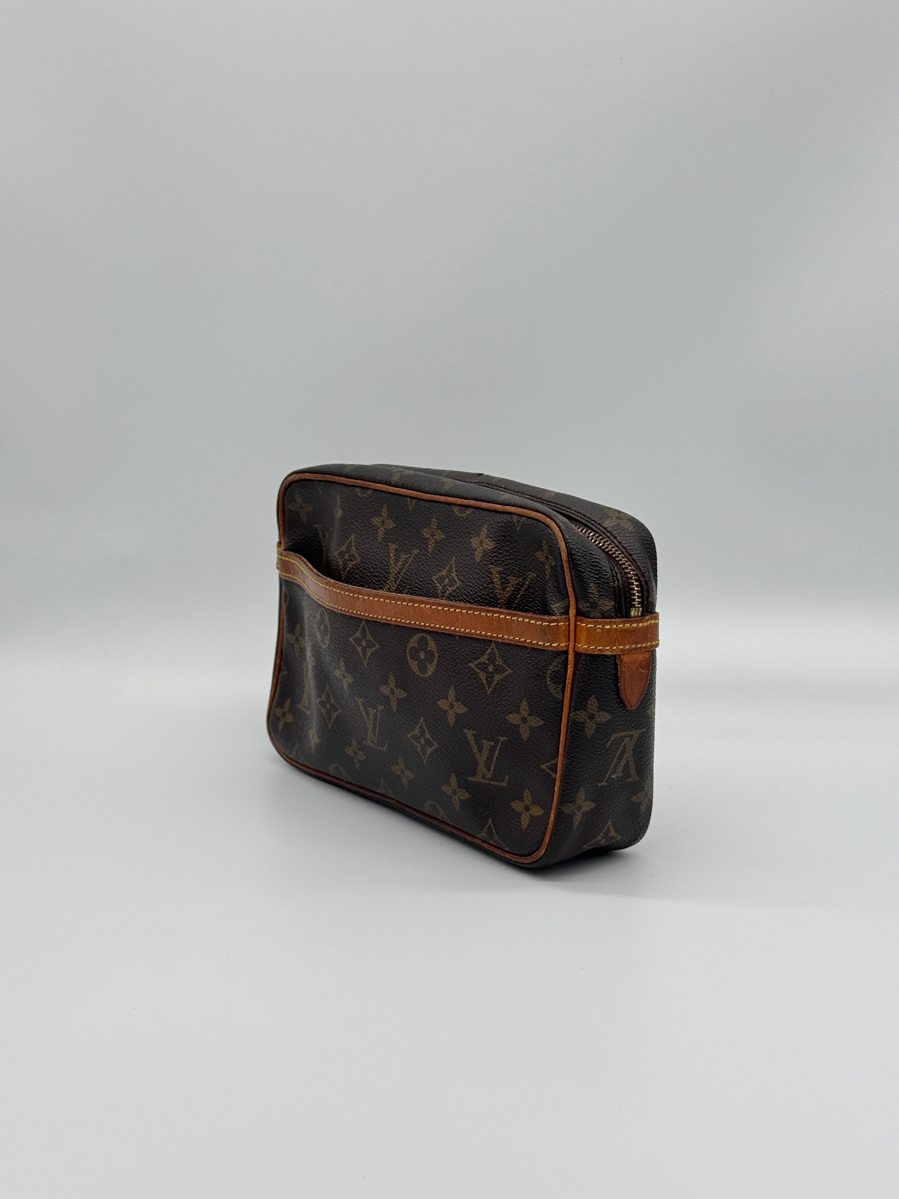 Louis Vuitton Compiegne 23