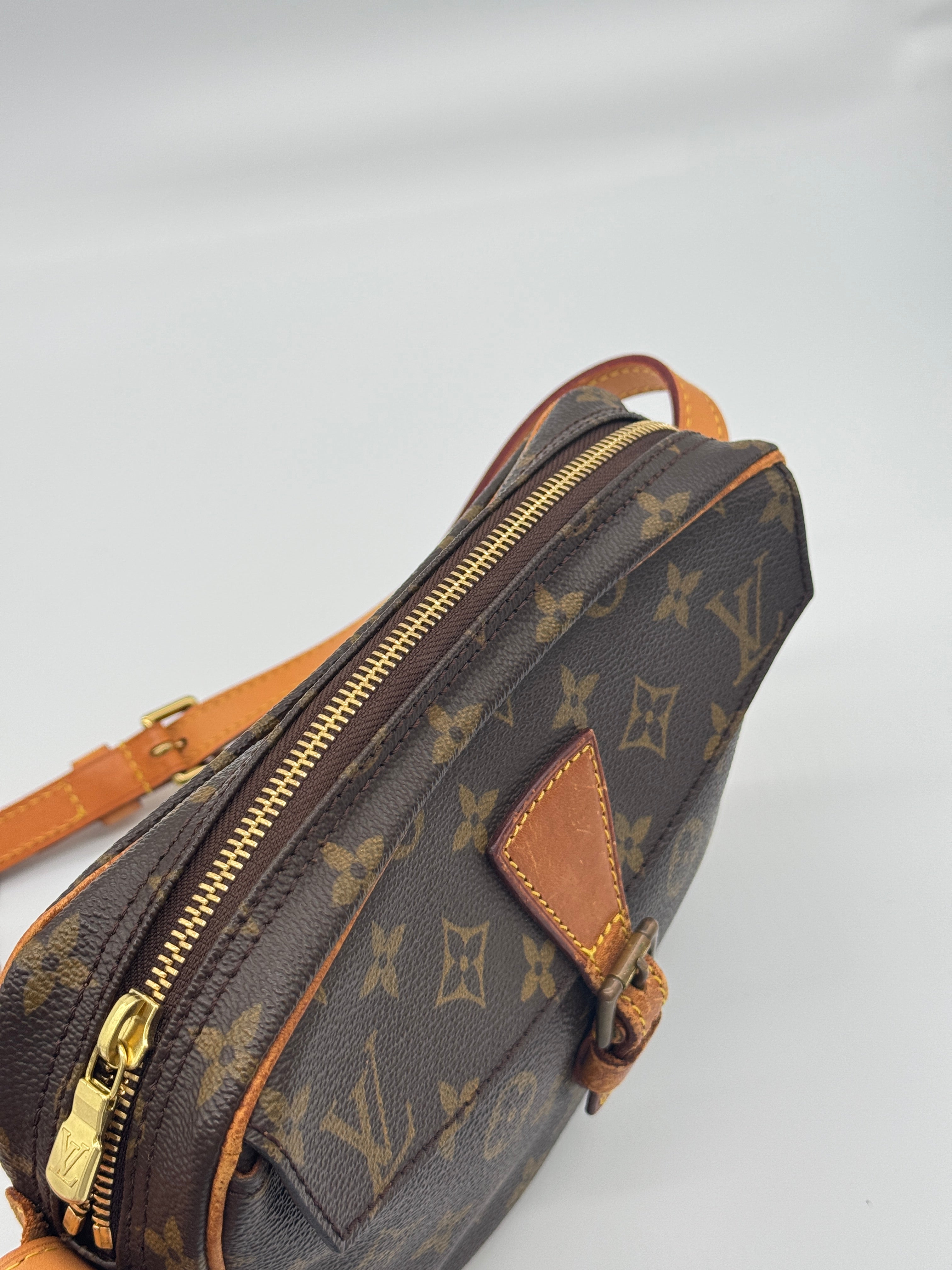 Louis Vuitton Jeune Fille PM