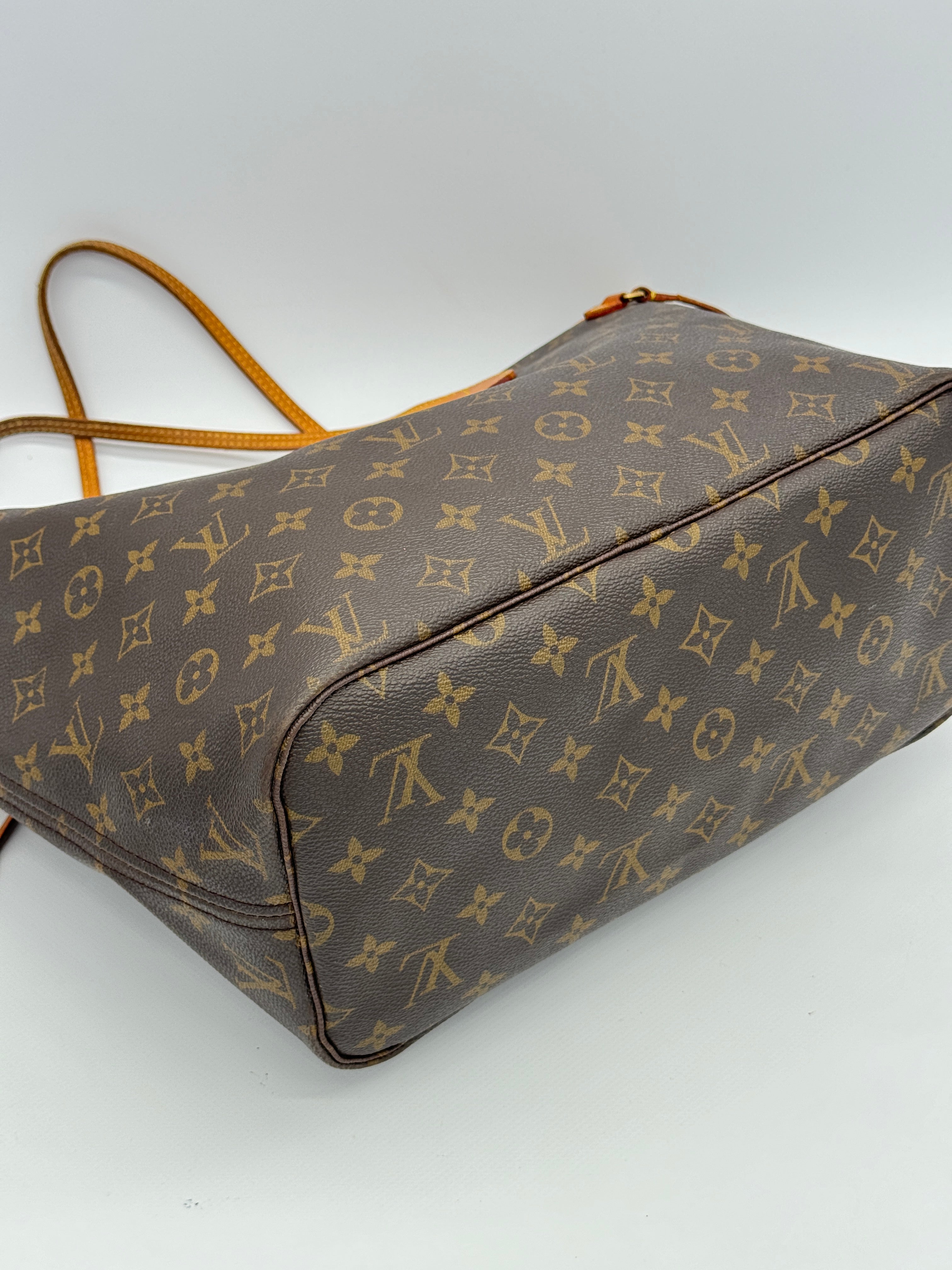 Louis Vuitton Neverfull MM