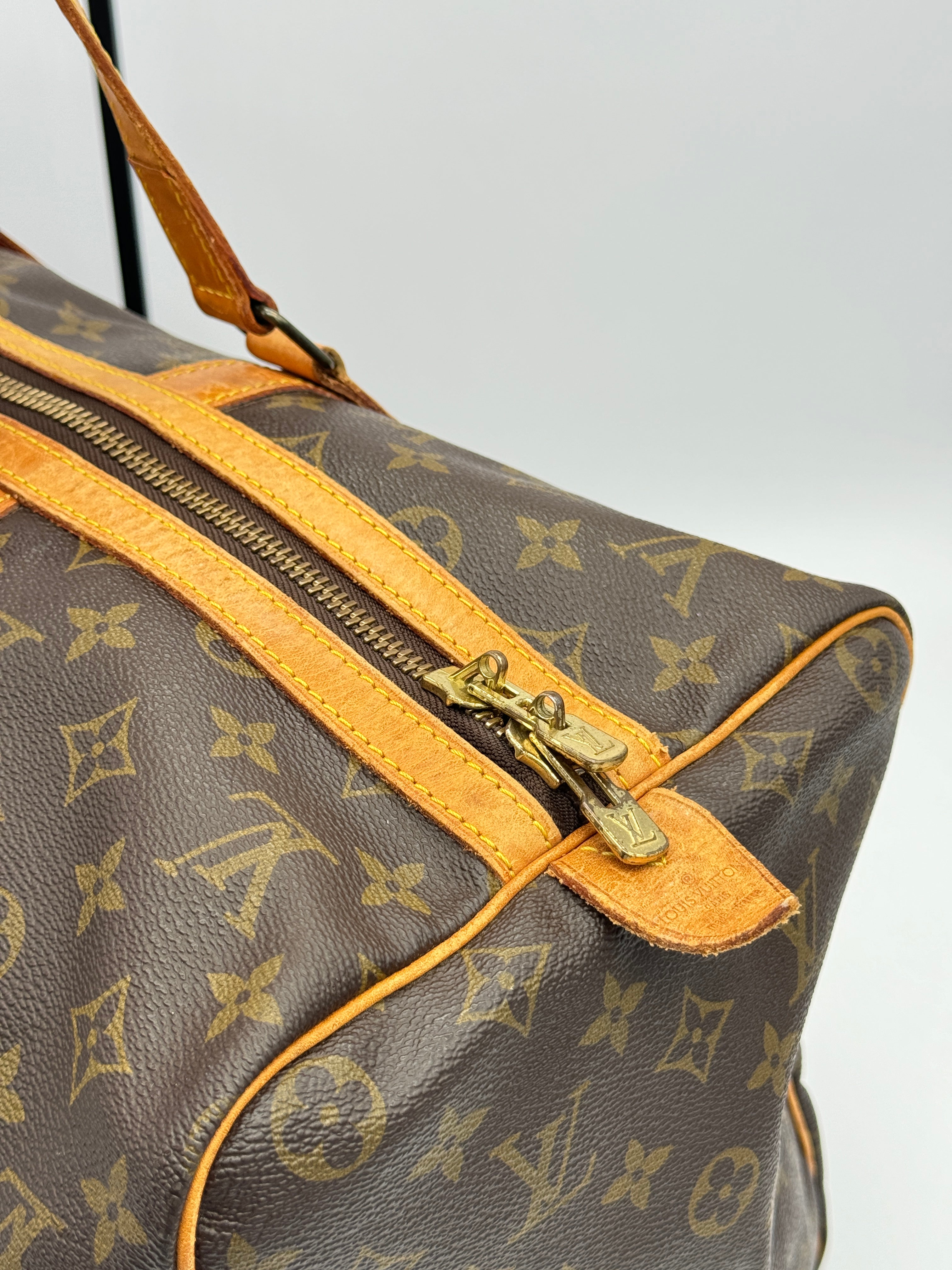 Louis Vuitton Sac Souple 45