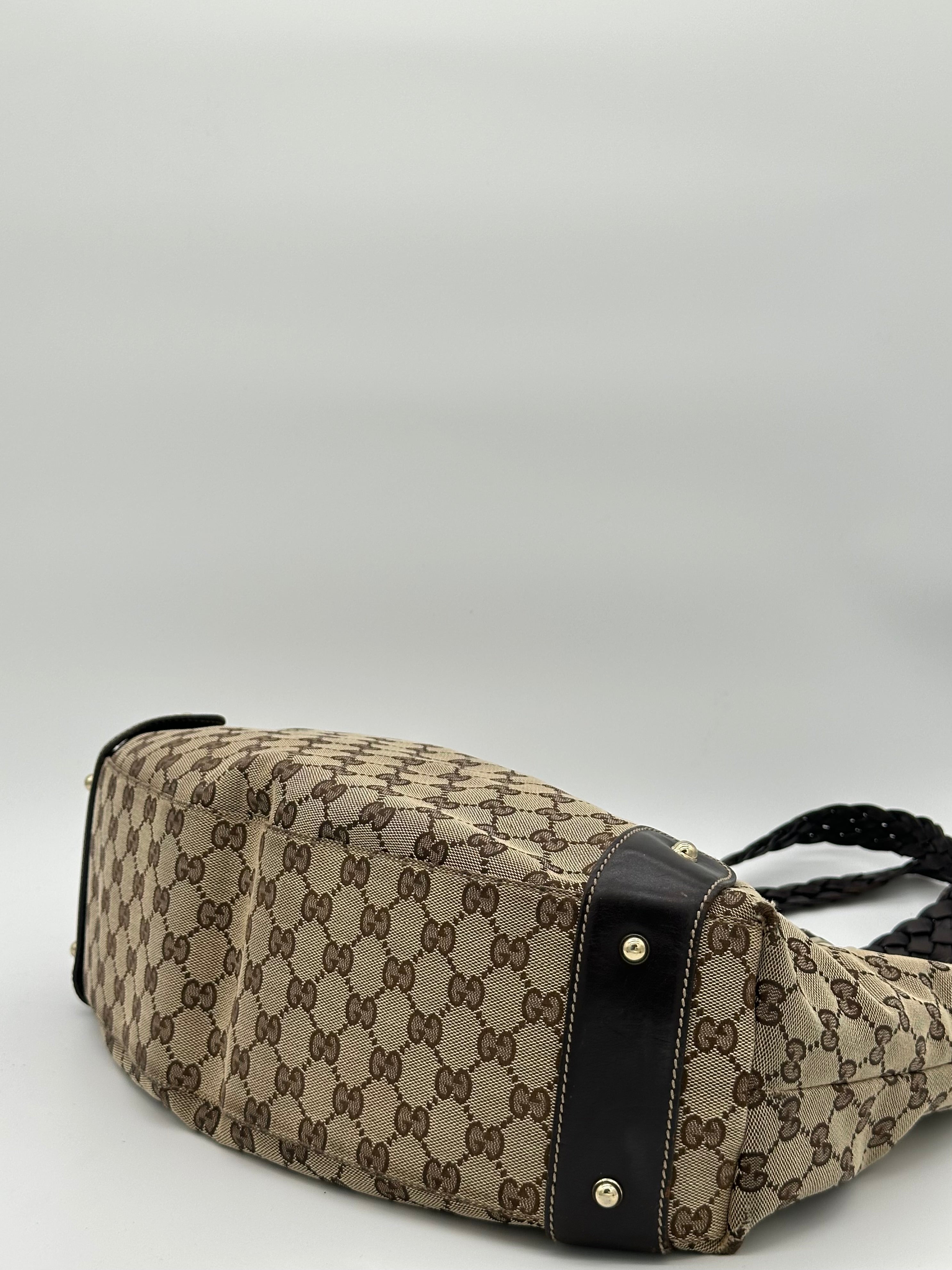 Gucci Pelham Canvas