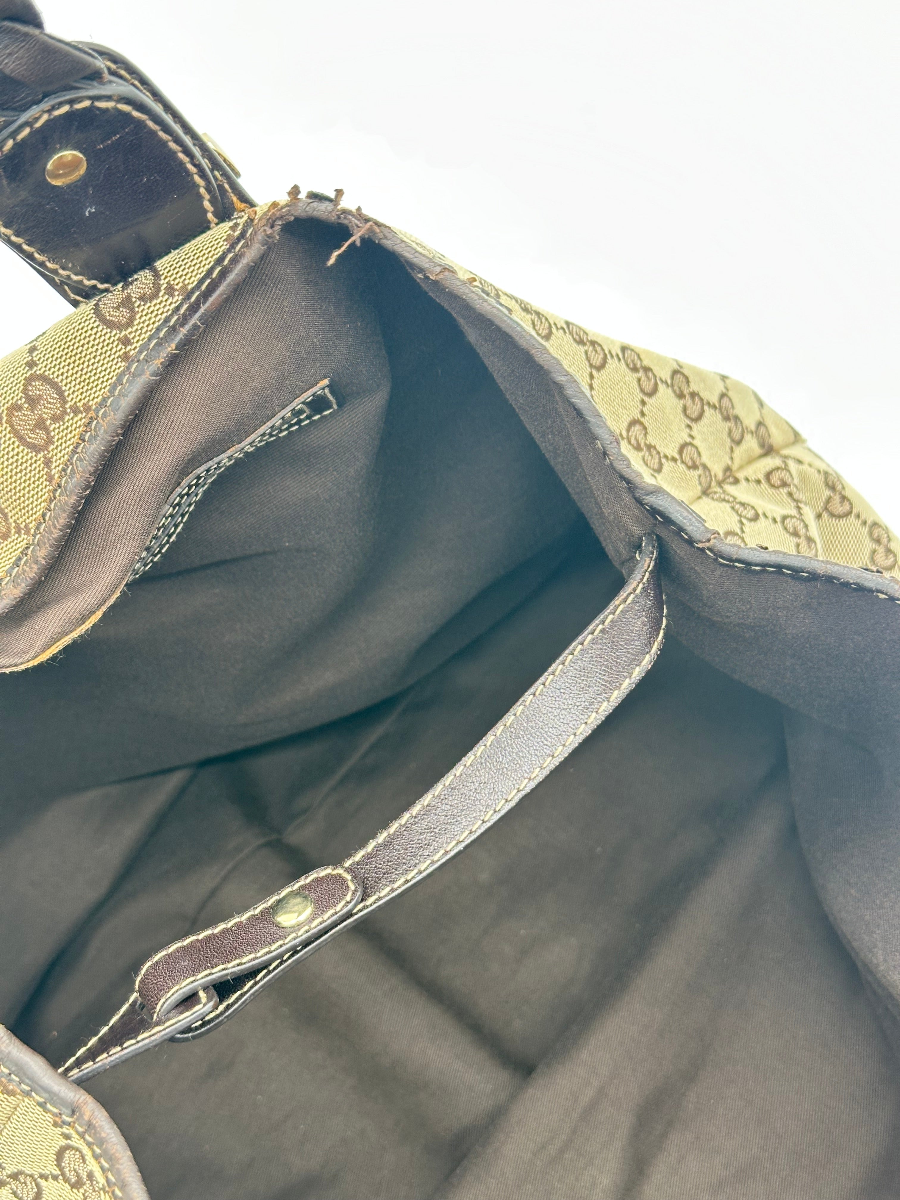 Gucci Pelham Canvas