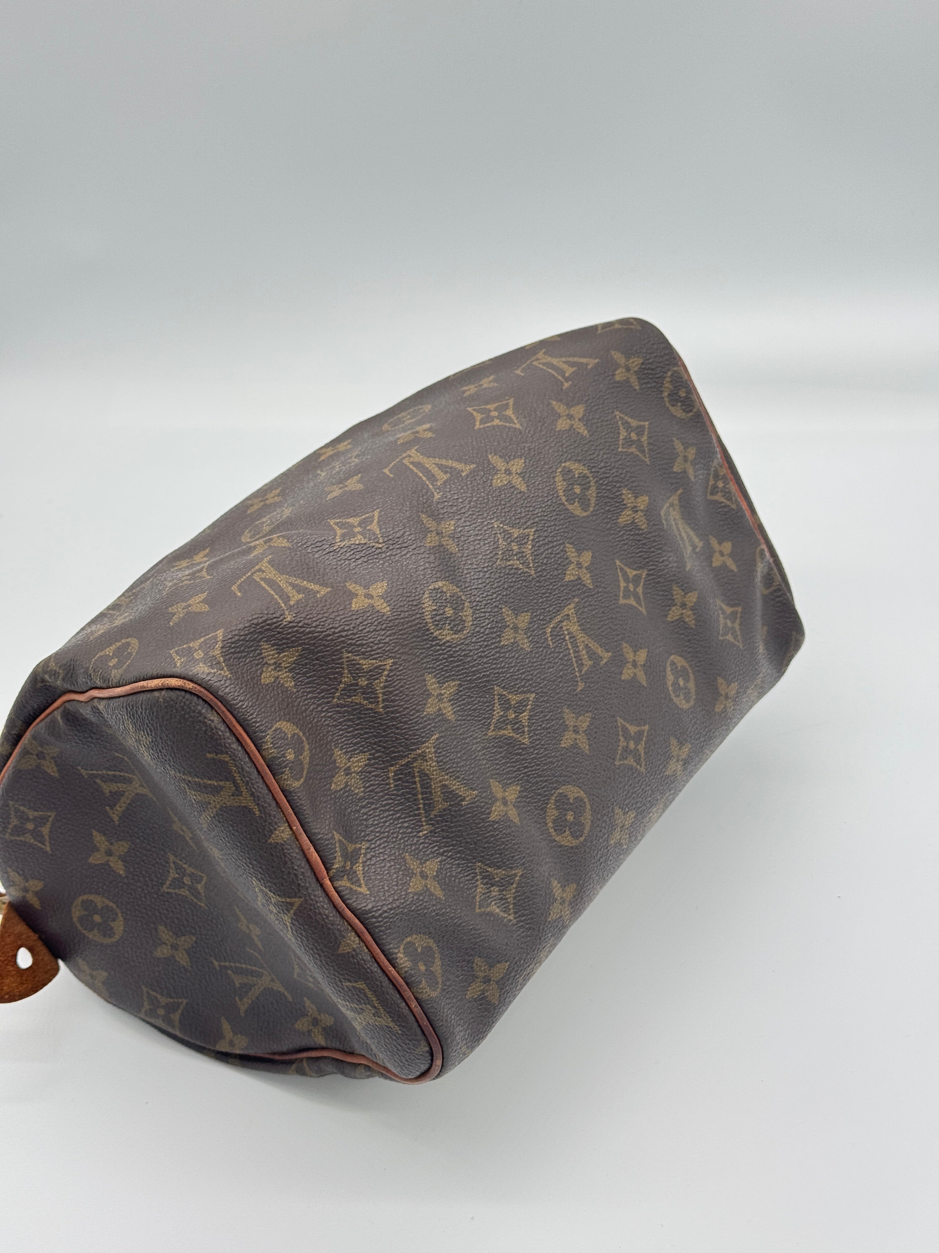 Louis Vuitton Speedy 25