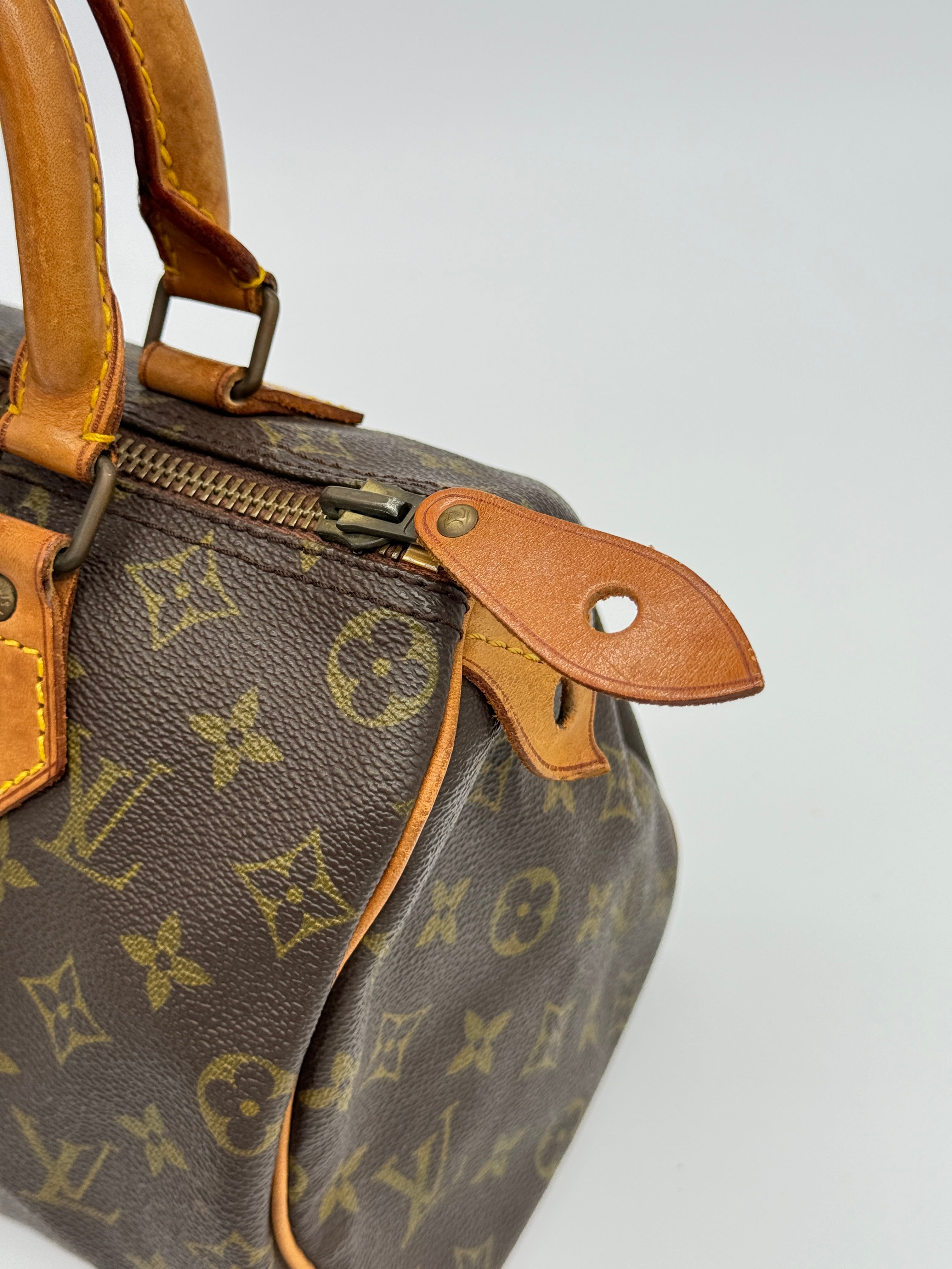 Louis Vuitton Speedy 25