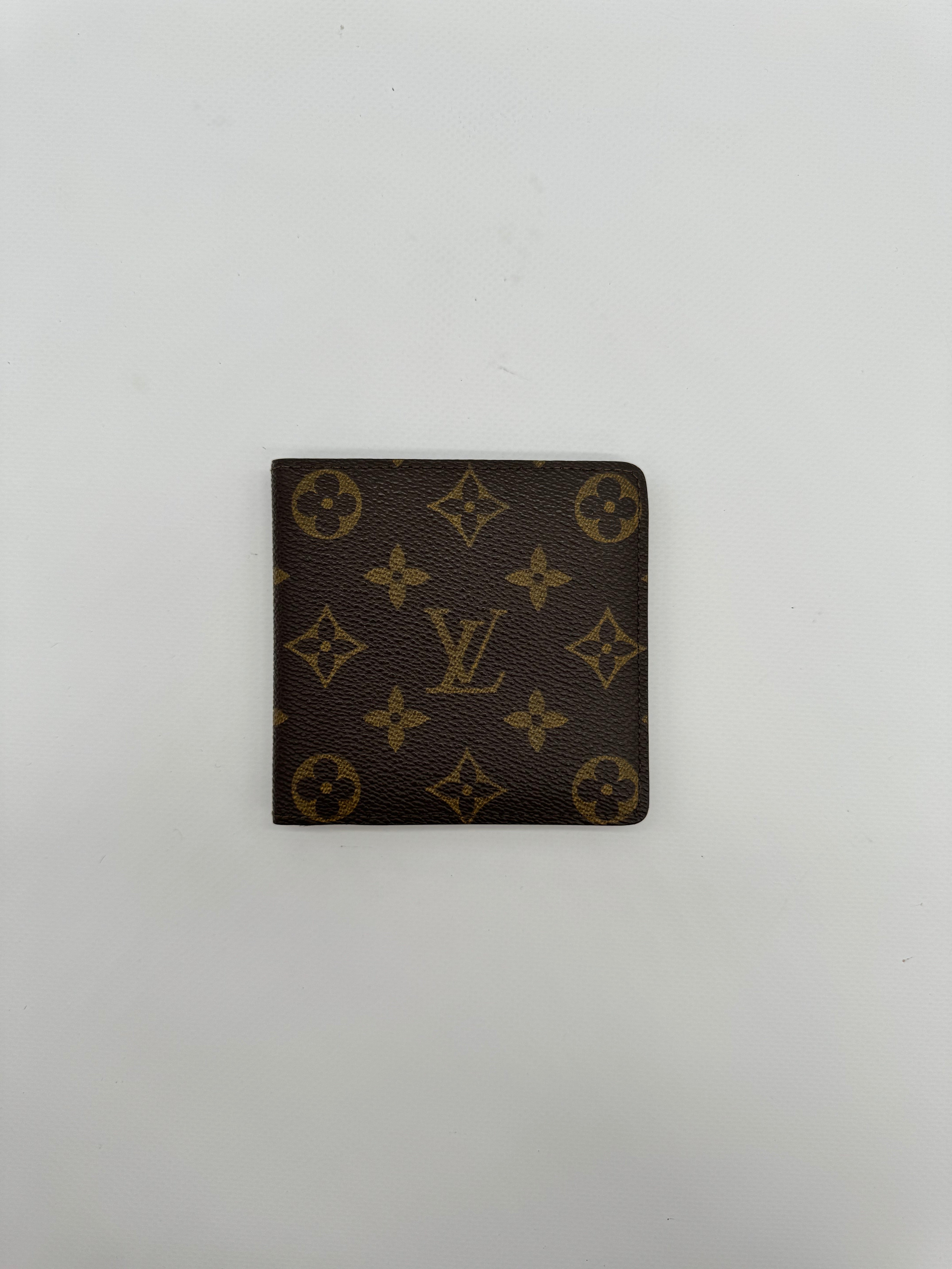 Louis Vuitton Marco Wallet