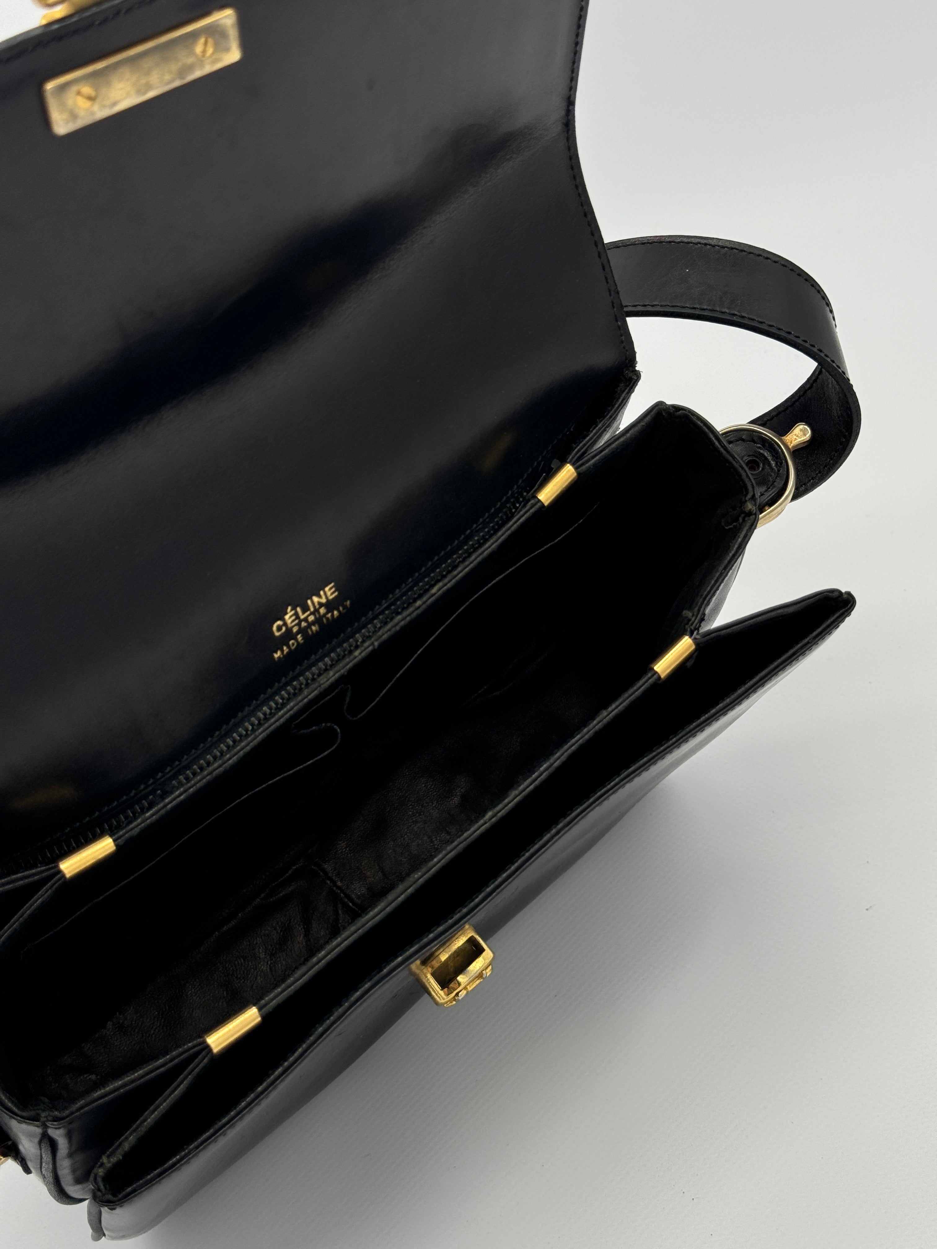 Céline Horse Carriage Shoulderbag