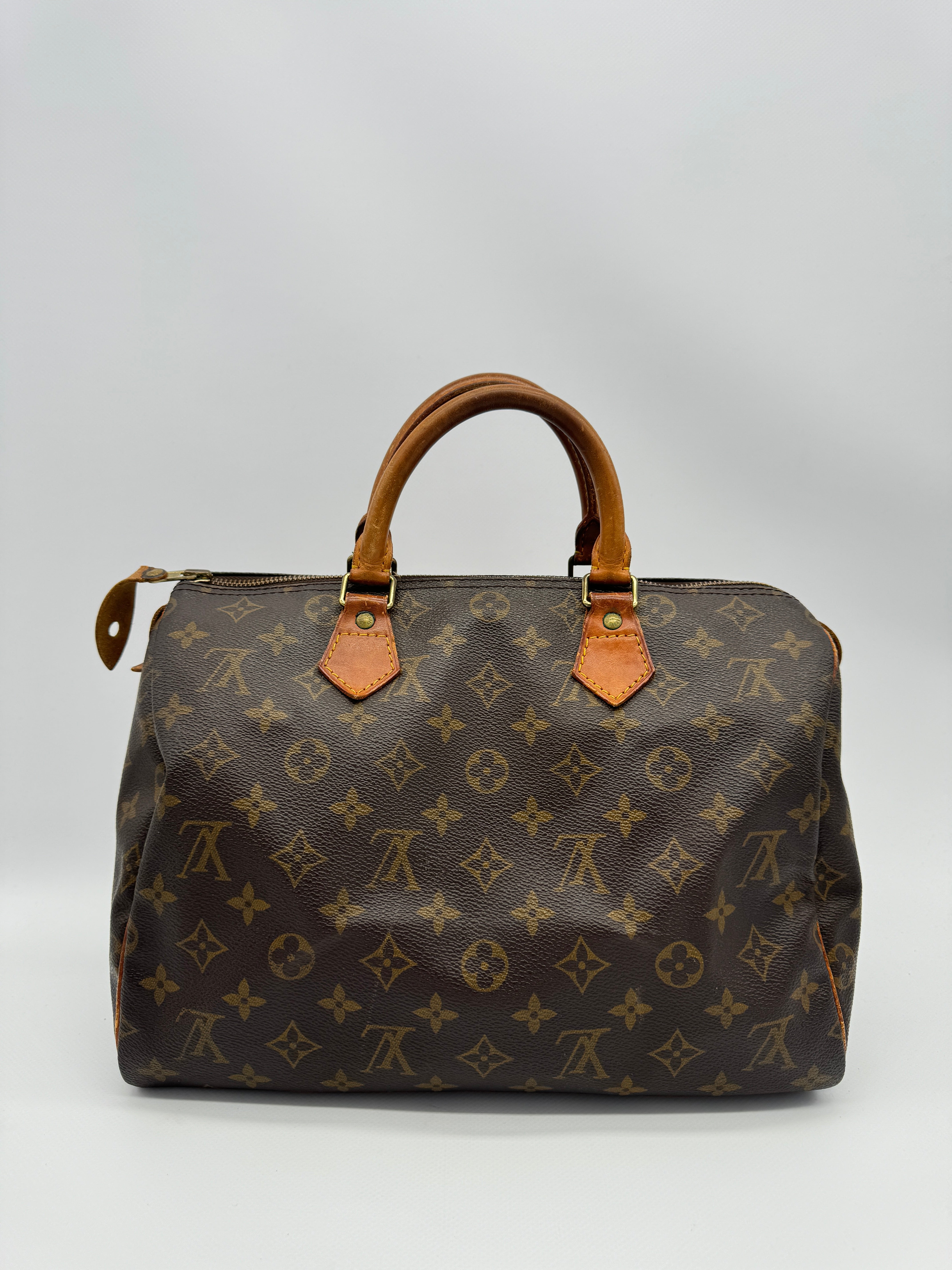 Louis Vuitton Speedy 30