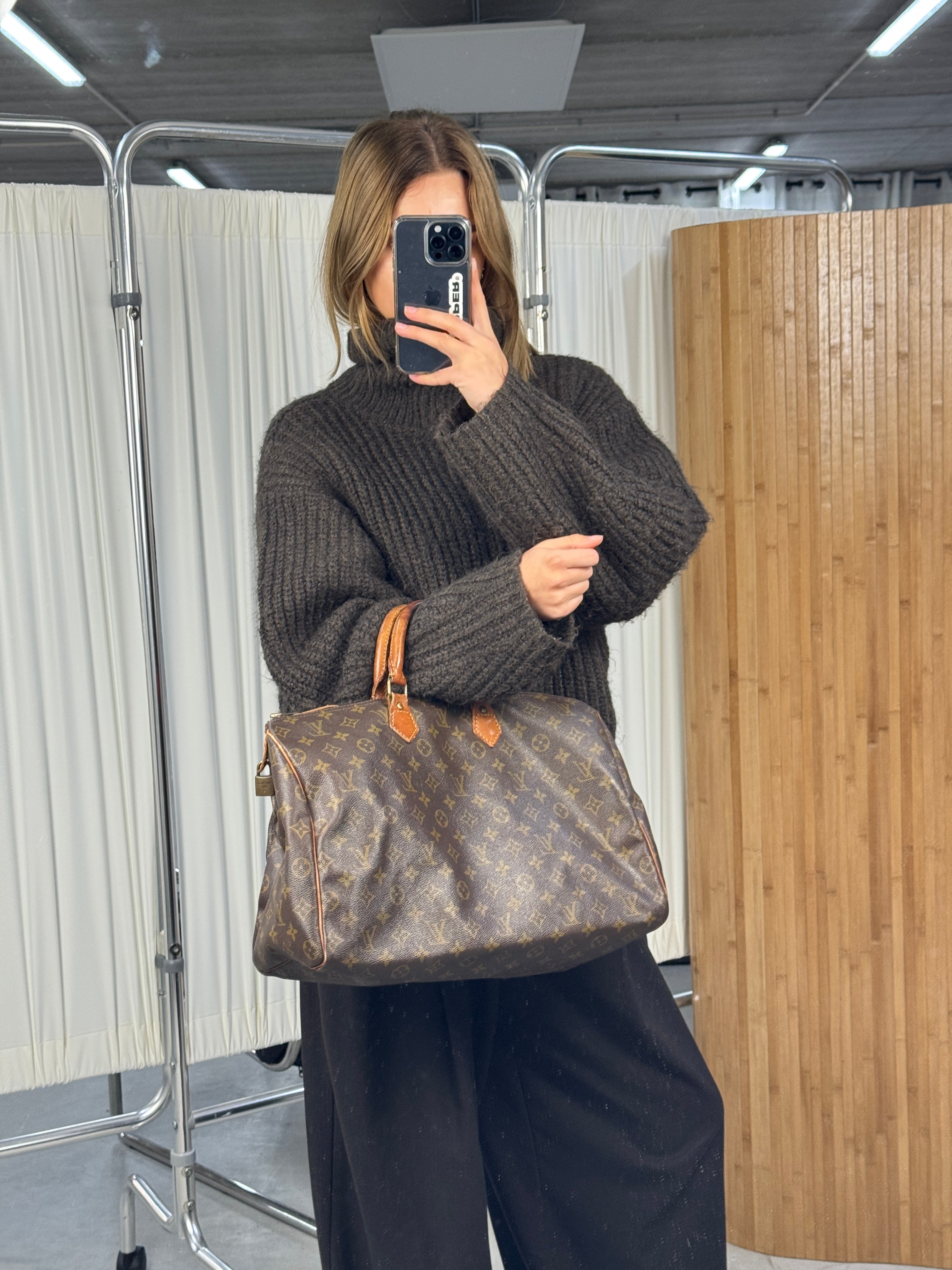 Louis Vuitton Speedy 40