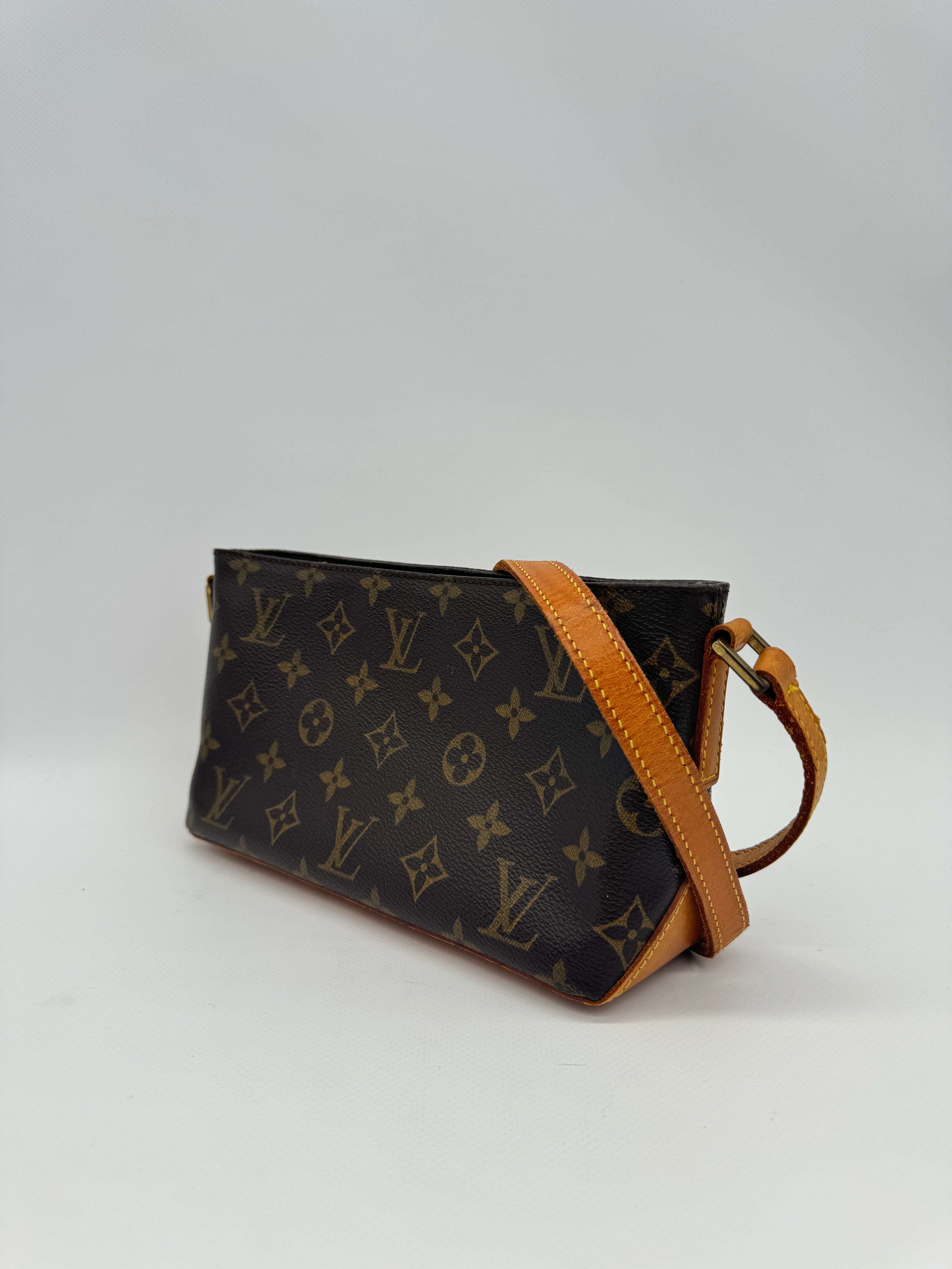 Louis Vuitton Trotteur