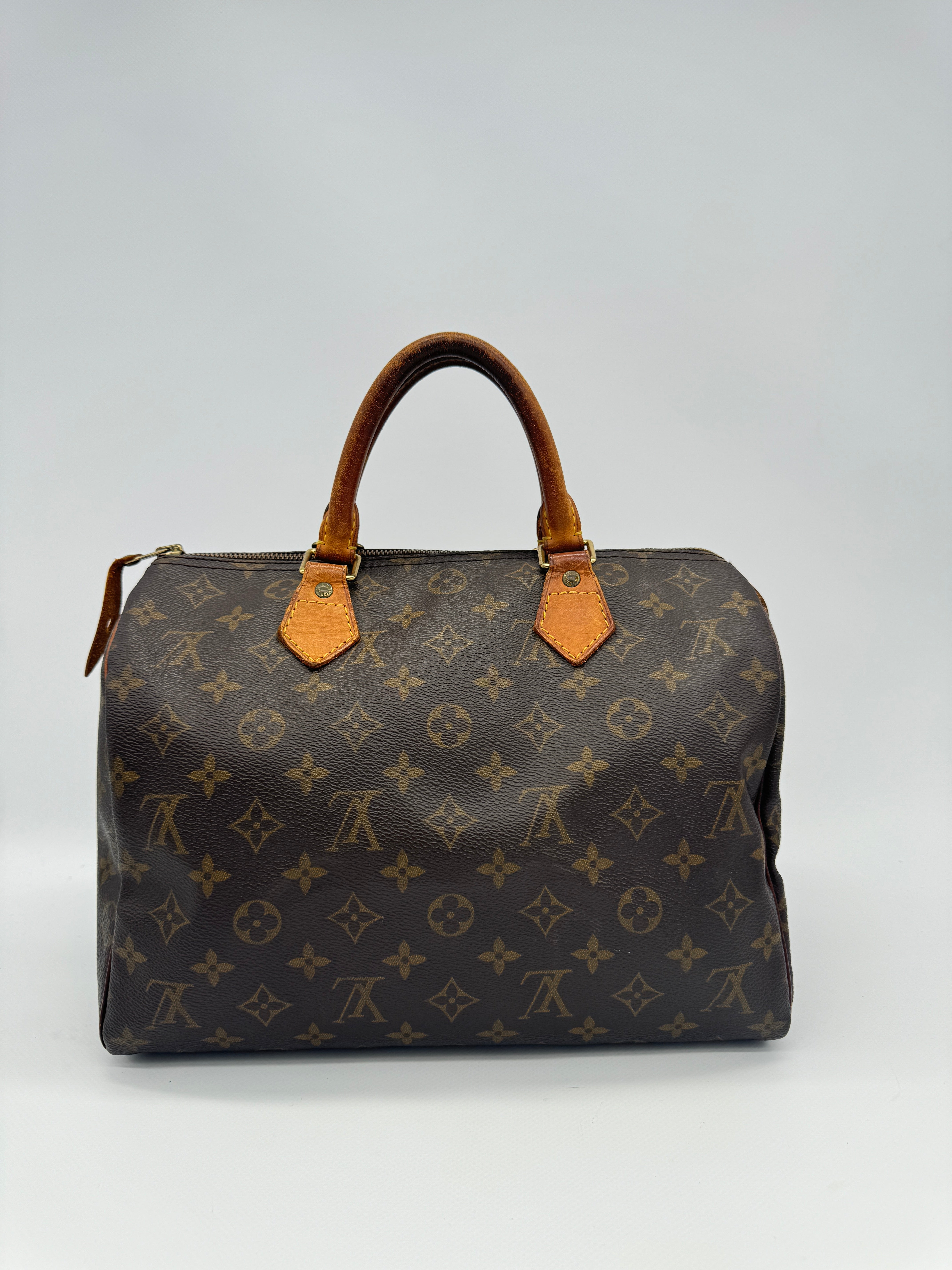 Louis Vuitton Speedy 30