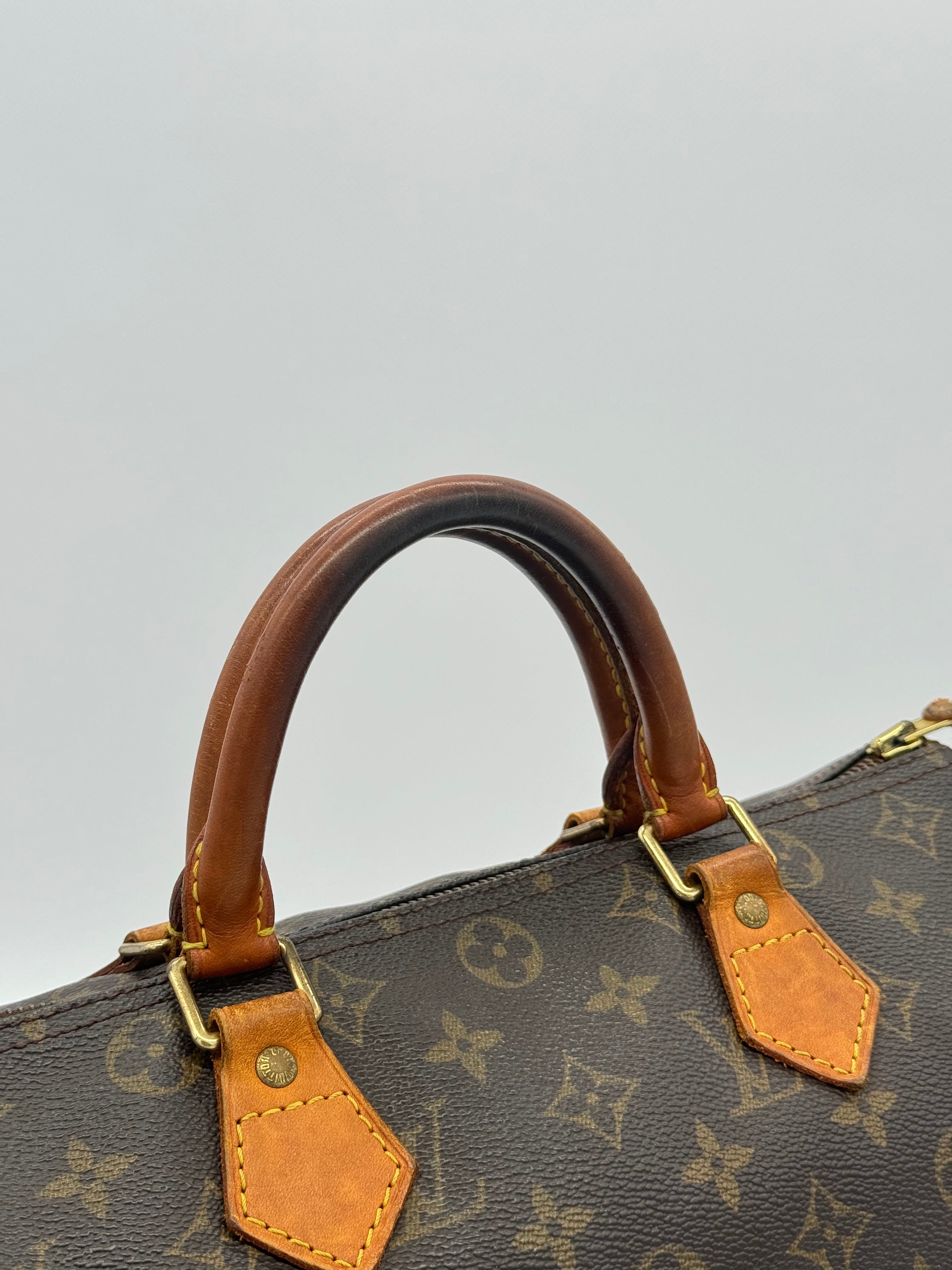 Louis Vuitton Speedy 30