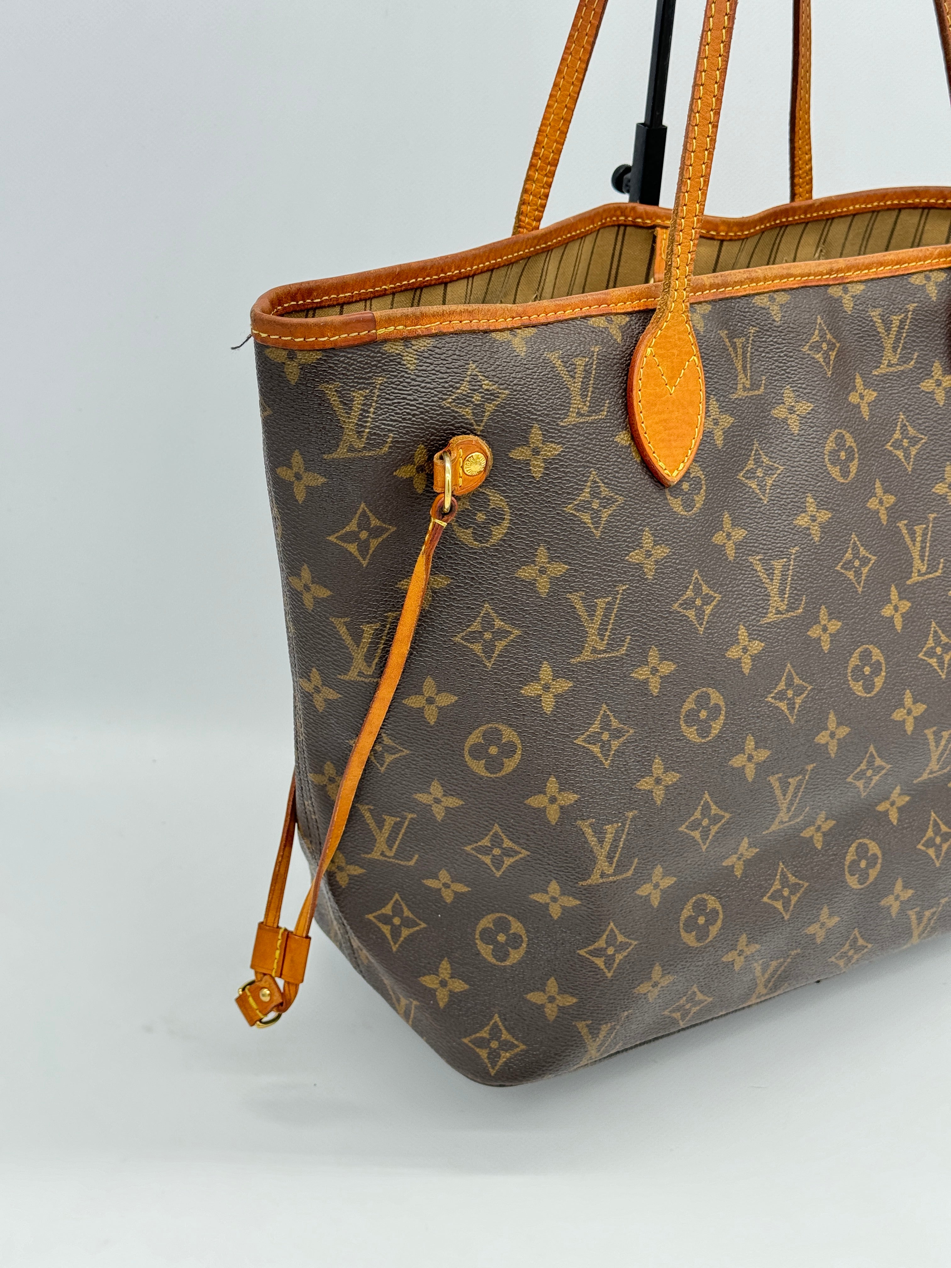 Louis Vuitton Neverfull MM